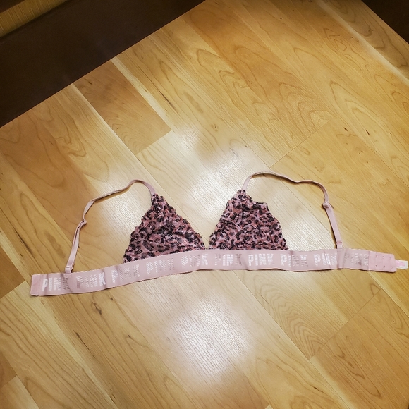 Victoria's Secret Wireless Bralette Size M - Like NEW - Picture 4 of 6